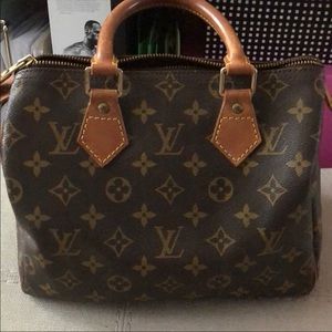 Louis Vuitton Speedy 25